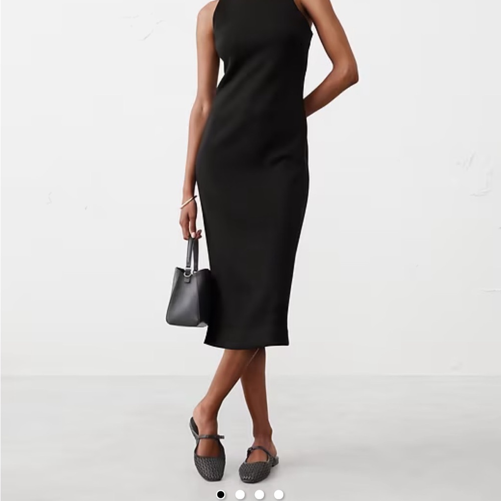 Elegant Black Sleeveless Dress